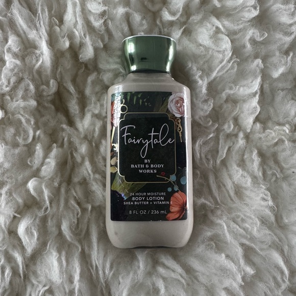 New BBW Fairytale Moisturizing Shea Body Lotion - Picture 1 of 1